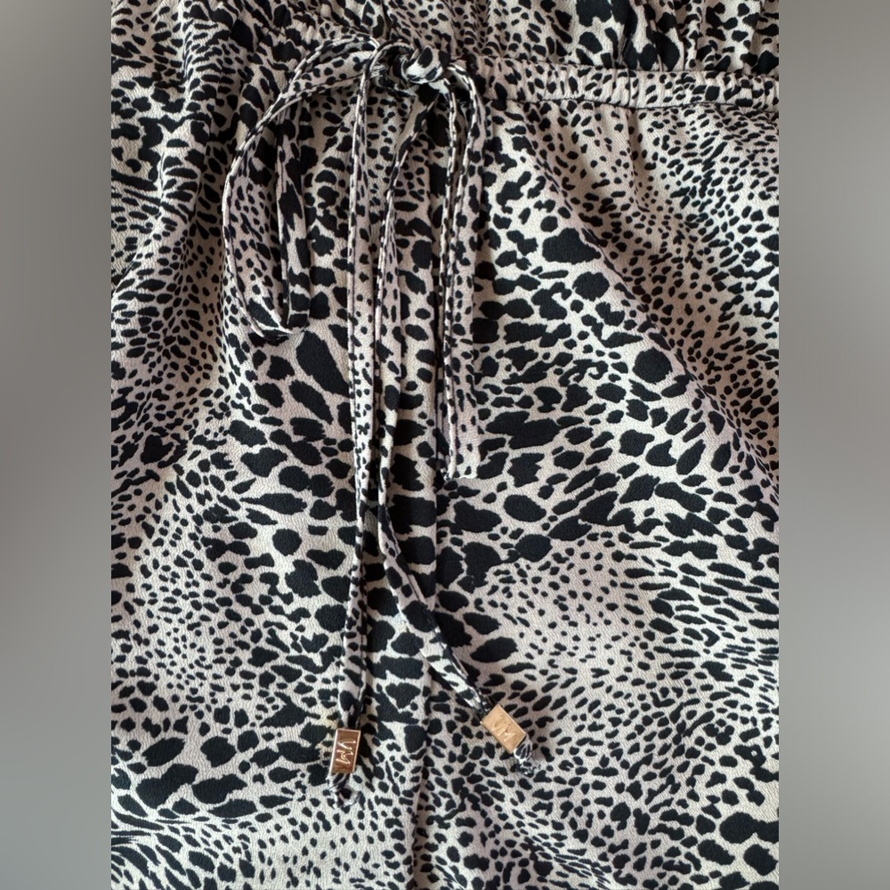 Leopard Romper - Picture 4 of 5